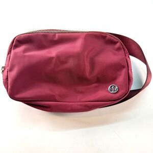 Lululemon Everywhere Belt‎ Bag Burgundy Nylon Crossbody Fanny Pack